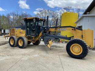 2016 John Deere 672GP