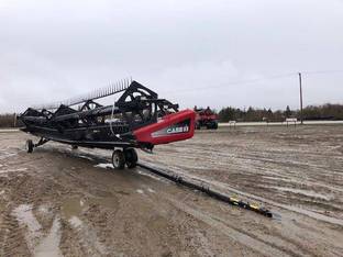 2011 MacDon Industries FD70