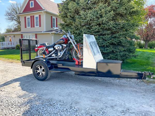 2022 United MOTORCYCLE TRAILER