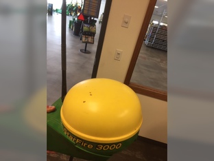 2011 John Deere 3000