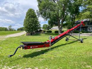 2026 Universal 1542 FIELD LOADER TD