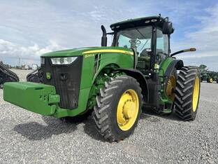 2015 John Deere 8245R