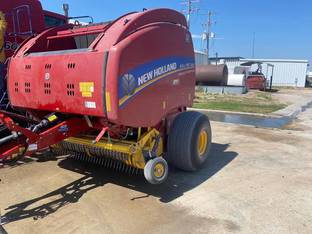 2021 New Holland ROLL-BELT 560