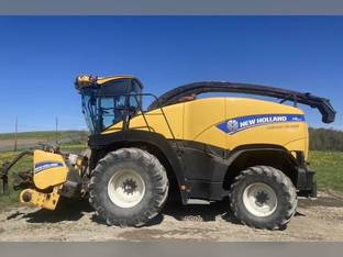 2014 New Holland FR600