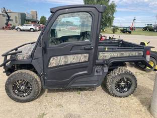 2020 John Deere GATOR XUV 835R