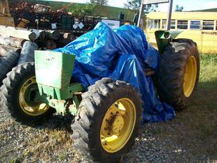 John Deere 2355