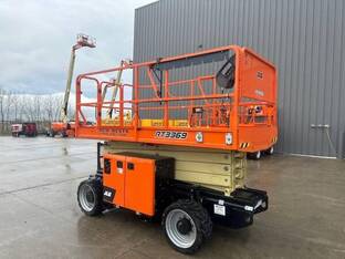 2022 JLG RT3369