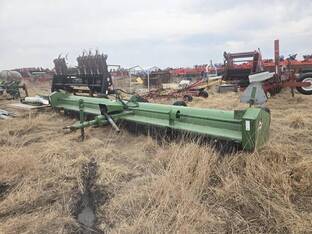 John Deere 120
