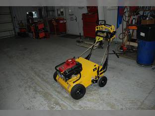 2022 STINGER EQUIPMENT DHA2475