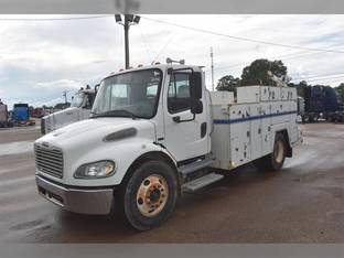 2006 Freightliner BUSINESS CLASS M2 106