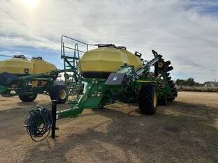 2021 John Deere 1890