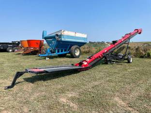 2025 Universal 1847 RAILCAR