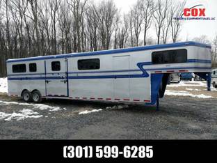 2019 Hawk Trailers 6 Horse Head to Head