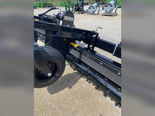 2025 John Deere PR84