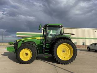 2021 John Deere 8R 340