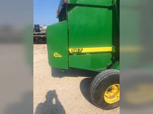 John Deere 567