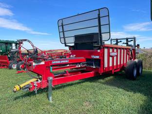 2025 HAGEDORN HYDRA-SPREAD EXTRAVERT 5290