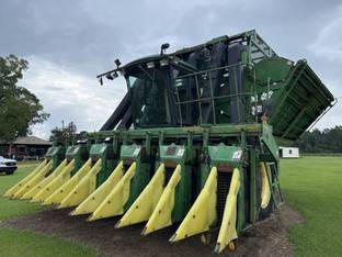 1999 John Deere 9976