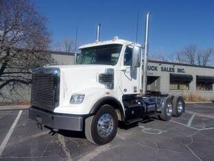 2016 Freightliner Coronado