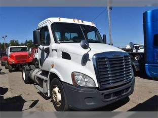 2014 Freightliner CASCADIA 113
