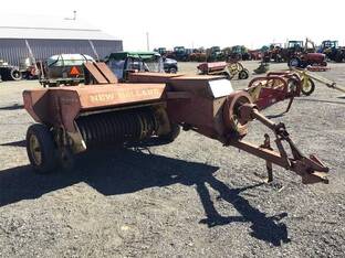 New Holland HAYLINER 272