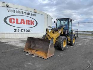 2017 Caterpillar 908M