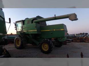1988 John Deere 7720 TITAN II