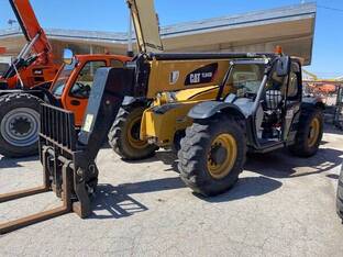 2016 Caterpillar TL943D