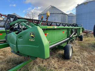 2010 John Deere 635F
