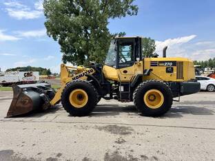 Komatsu WA270-7