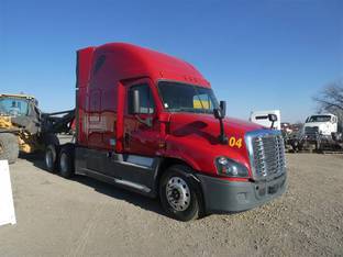 2016 Freightliner CASCADIA 125