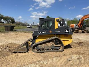 2020 John Deere 325G
