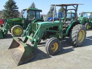 1996 John Deere 5300
