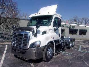2015 Freightliner Cascadia