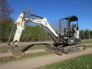 2014 Bobcat E35 M