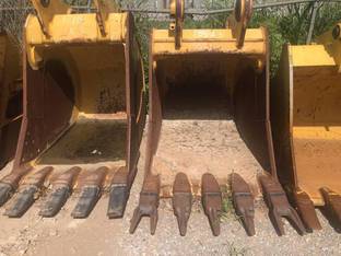 2015 DEERE & COMPANY 42