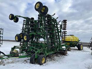 2007 John Deere 1835