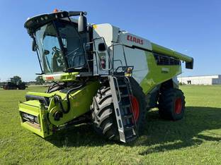 2022 Claas LEXION 8600