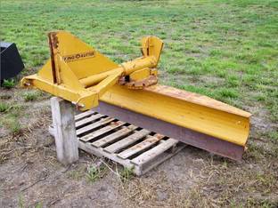 2005 King Kutter HDRB72