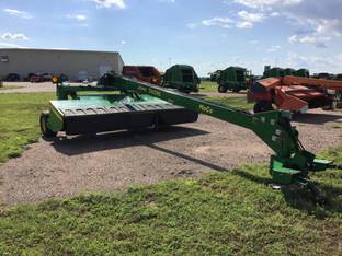 2018 John Deere 956