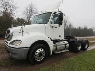 2006 Freightliner COLUMBIA 120