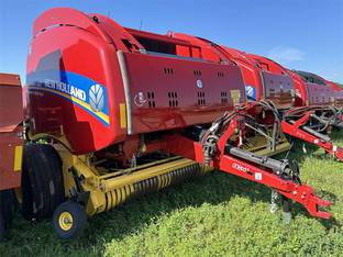 2021 New Holland ROLL-BELT 560