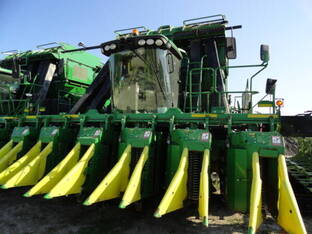 2020 John Deere CP690