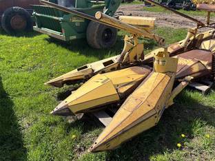 1991 New Holland 824