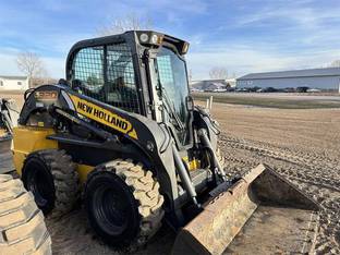2020 New Holland L320