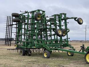 2010 John Deere 2210