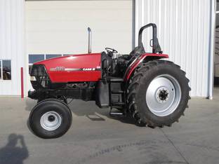 2000 Case IH MX110