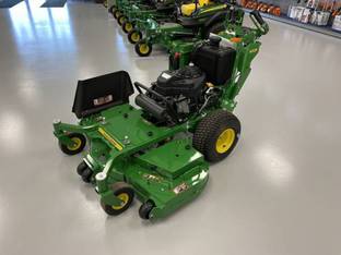 2025 John Deere W52R