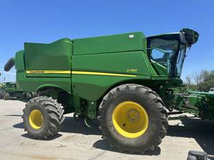 2021 John Deere S780