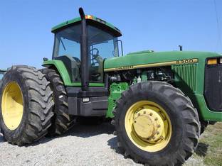 John Deere 8300